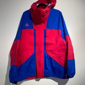 COPY - Nike ACG GoreTex jacket